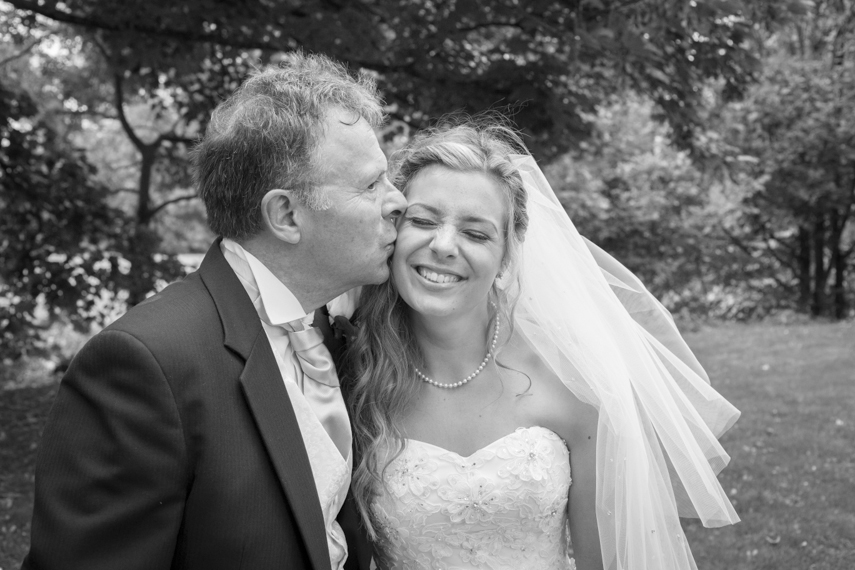 wedding photographer Swan at Streatley